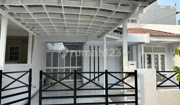 Rumah Siap Huni 1,5 Lantai Di Kelapa Hybrida/ Hibrida Kelapa Gading Jakarta Utara