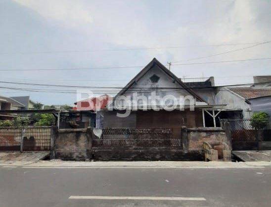 RUMAH TUA HITUNG TANAH DI RAWAMANGUN JAKARTA TIMUR 1