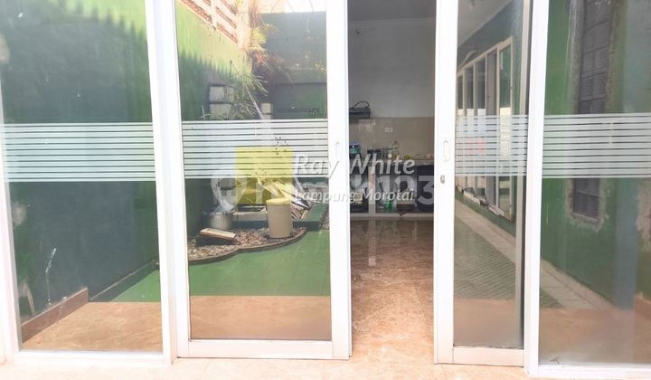 For Sale: Mid-City Multi-Level Residence, Peaceful Location, Flood-Free 2