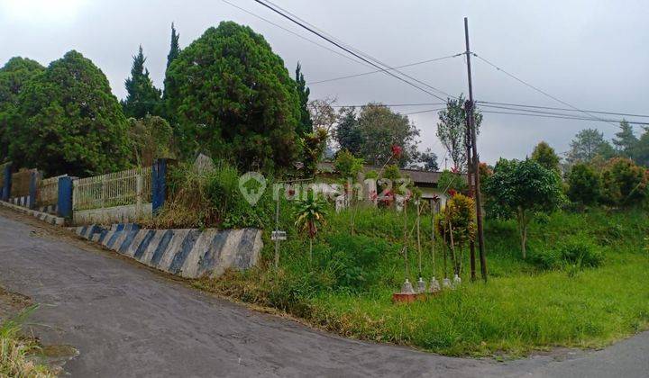 Rumah Dengan Halaman Sangat Luas di Tempat Wisata Kaliurang Dekat Tlogo Putri Cocok Untuk Dibangun Villa 2