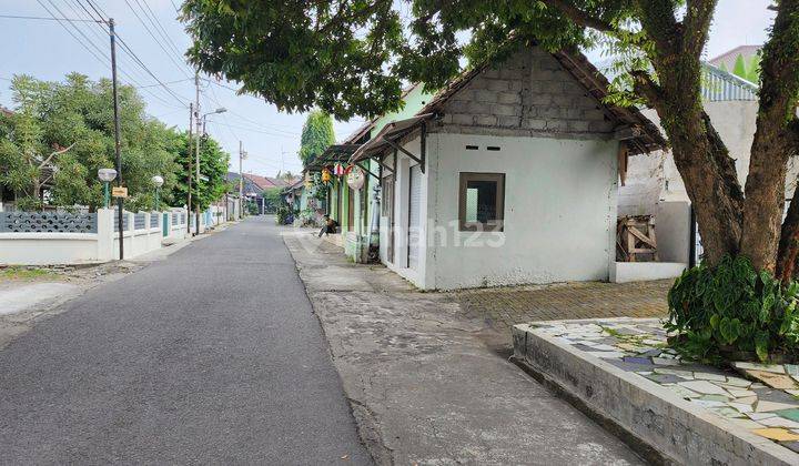 Rumah Asri Dengan Halaman Luas di Jatimulyo Dekat Tengah Kota Dan Sindu Kusuma Edupark 2