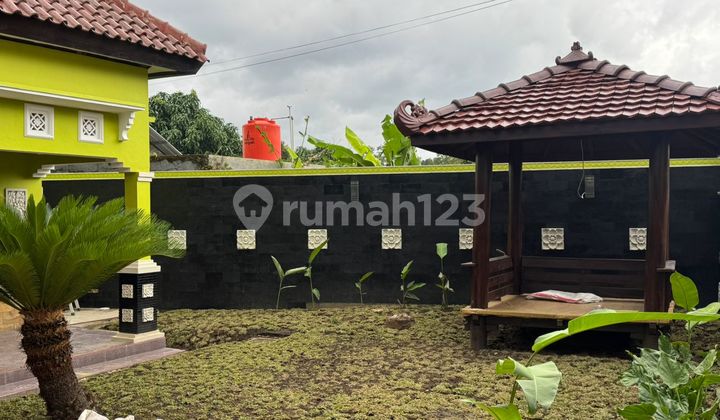 Wide Yard House, Fully Furnished in Bakungan Near Model Elementary School and Maguwoharjo Stadium 2
