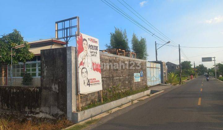 Gudang Plus Kantor  Murah, Bu, Di Jl Raya Cangkringan- Prambanan, Lokasi Strategis 