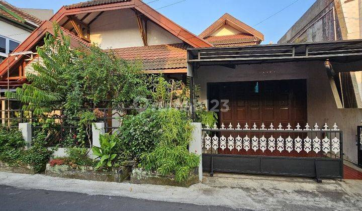 Rumah 2 Lantai Di Pringwulung, Mrican Dekat Kampus Ugm, Uny Sanata Dharma 1