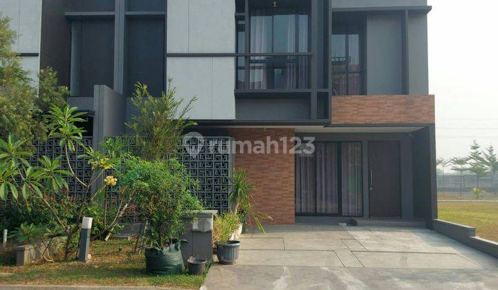 Rumah 2 Lantai di Cluster Flavio Suvarna Sutera Bagus 1