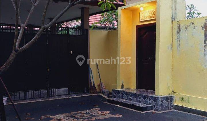 2BR Villa Modern With Pool Style di Sanur  1