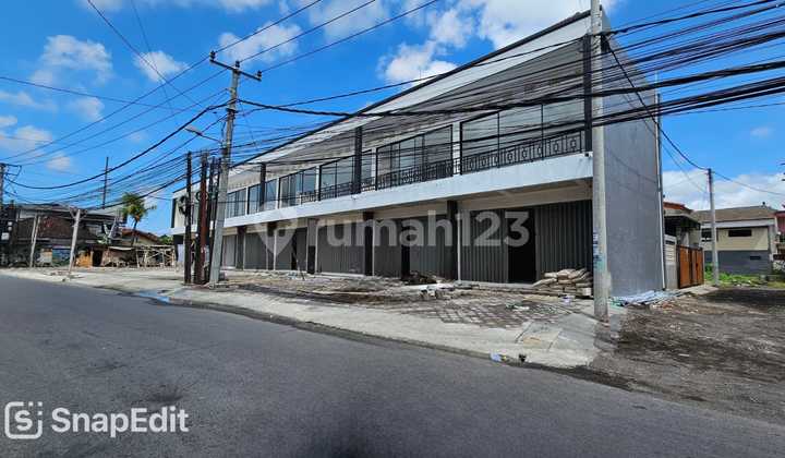 For Rent: New Shop House in a Strategic Location in Pemogan, South Denpasar. For Rent: New Shop House in a Strategic Location in Pemogan, South Denpasar.