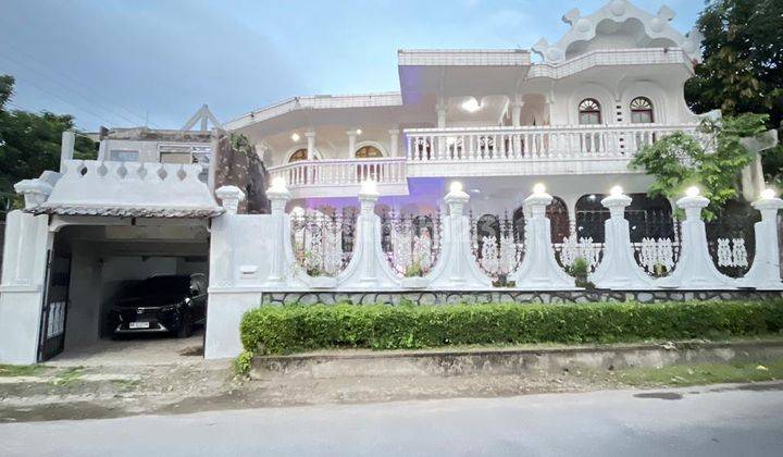 Dijual Rumah Semi Eropa di Jantung Kota Jogja dekat Malioboro 2