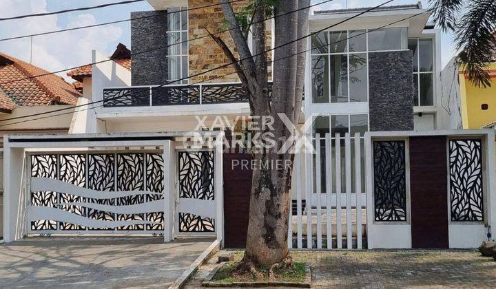 Rumah Modern di Araya Malang Dekat Plaza Araya 1