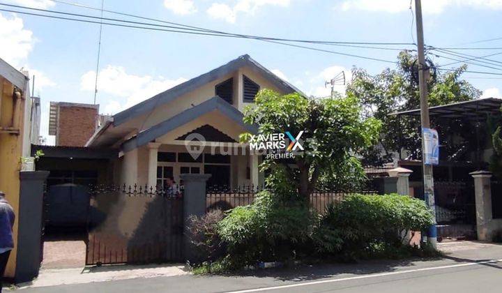 Rumah Terawat Super Strategis di Purwantoro Blimbing Malang 1