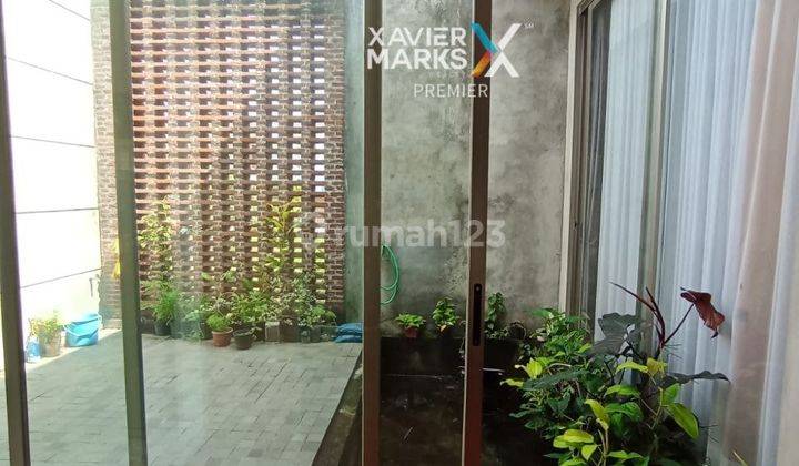 Rumah Gaya Industrial Full Furnish di Puncak Dieng Malang  2