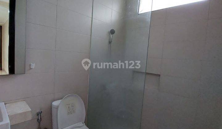 Rumah 2 Lantai Full Furnished Greenwood Araya Malang 2