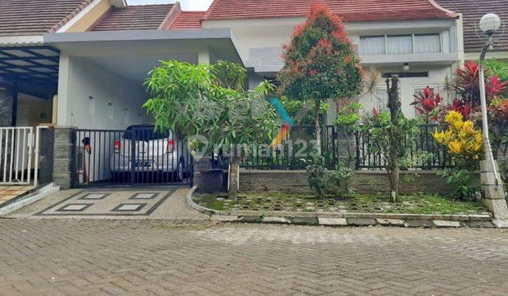 Rumah Terawat di Permata Jingga Tunggulwulung Malang 1