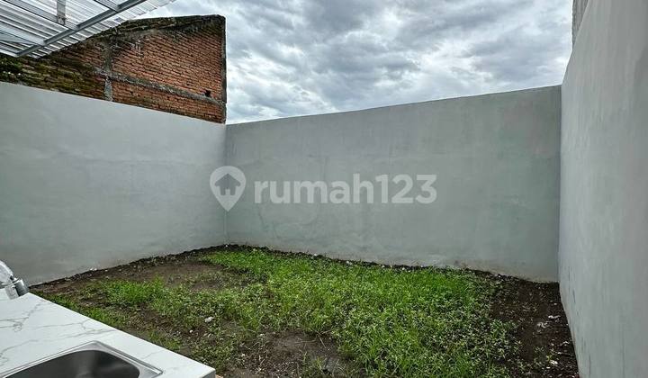 Termurah Dikelasnya Rumah Baru di Sulfat Tengah Kota Malang  