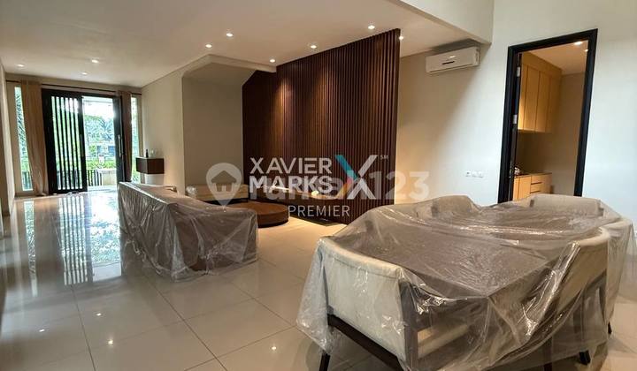 Dijual Rumah Modern Full Furnish di Greenwood Golf Kota Araya Malang 2