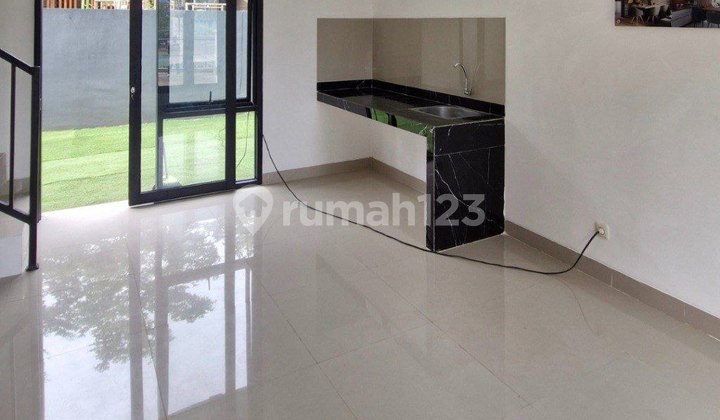 Dijual Rumah 2 Lantai Batu Panorama Kota Batu Dekat Tempat Wisata 2