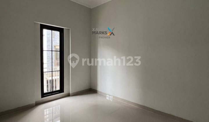 Disewakan Rumah Modern Furnish Dekat SMA Santo Yusup di Ikan Ikan Malang 2