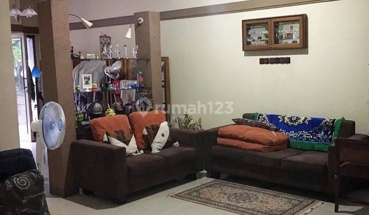 Rumah Semi Furnish di Rajamantri , Buah Batu Bandung 1