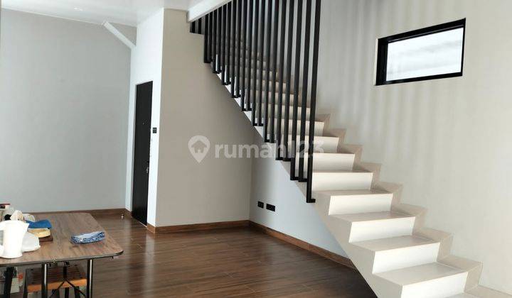 Rumah Baru Design Modern Minimalis di Cigadung , Bandung Utara 1