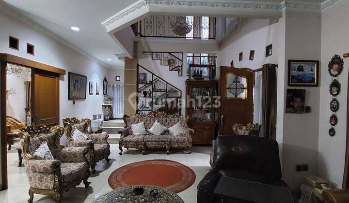 Rumah Mewah Full Furnish di Kembar Mas , Bandung 1