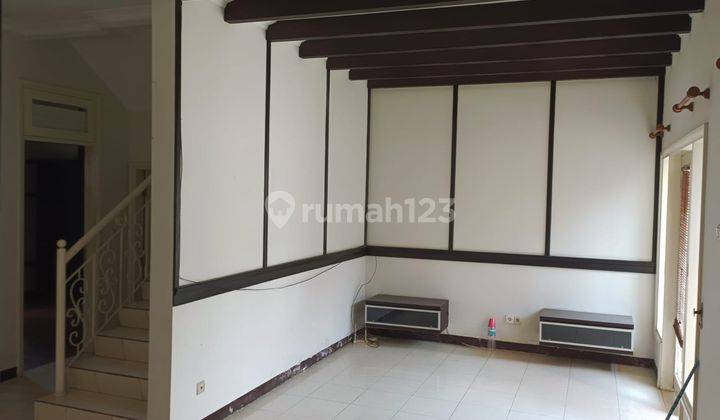 Rumah Dijual Nyaman Terawat Ada Taman di Kbp Tatar Pitaloka 1