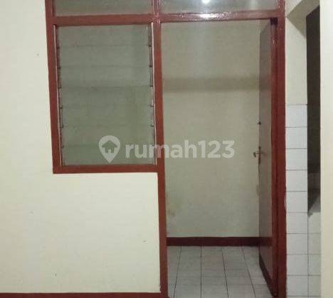 Rumah Dijual Minimalis Harga Langka di Taman Kopo Indah 2