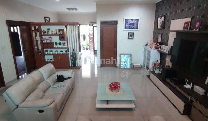 Rumah Bagus Furnished di Mekar Wangi , Bandung 2