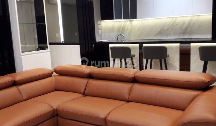 Apartemen Sudirman Suite Mewah Type 3 BR Dijadikan 1 BR Lantai 17 2