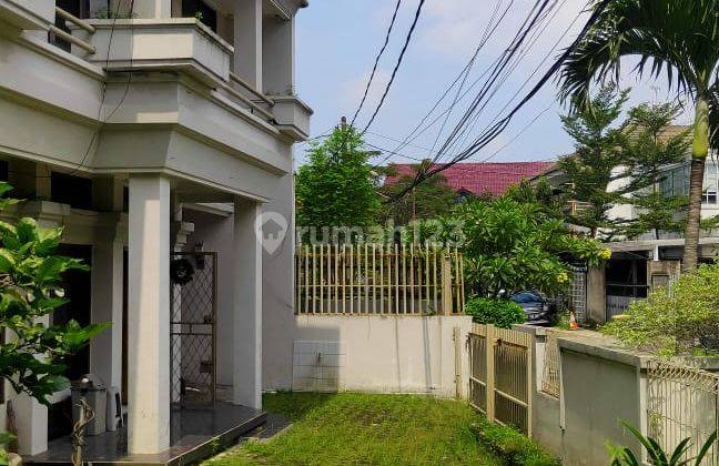 Rumah 2 Lantai Klasik Pusat Kota Perumahan Muara Bandung 2