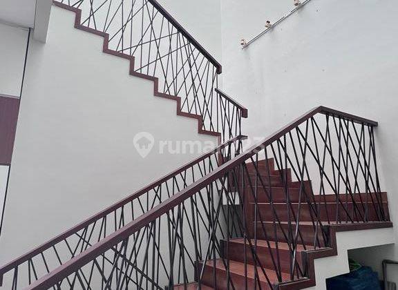 foto lainnya rumah bagus full furnish di