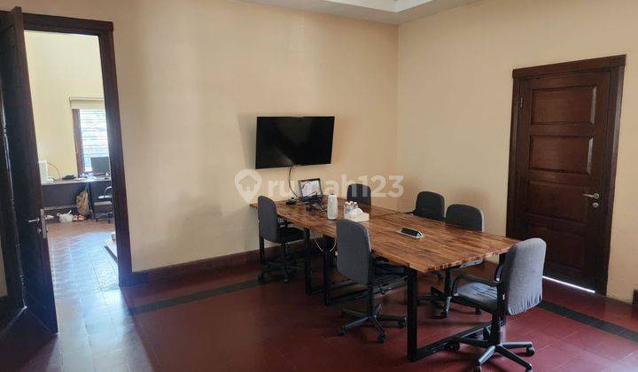 Rumah Dijual Strategis Cocok Utk Kantor di Mainroad Riau, Bandung 2