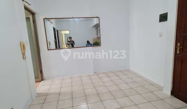 2BR Apt Medit1 Tanjung Duren Penthouse Harga Kaki Lima