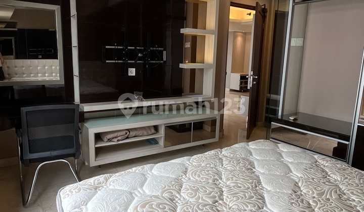 Apartemen Royal Mediterania Tanjung Duren 3 Kamar Tidur Strategis 2