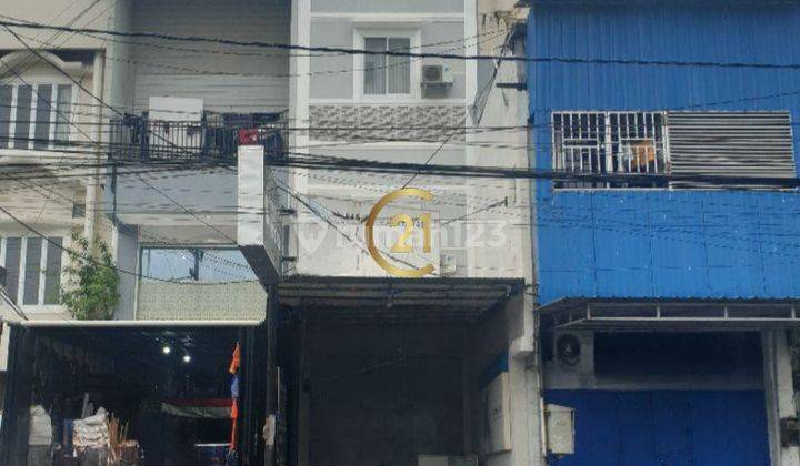 RUKO SIAP PAKAI DI POROS JALAN KOTA MAKASSAR 1