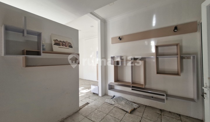 foto lainnya rumah 2 lantai dalam cluster