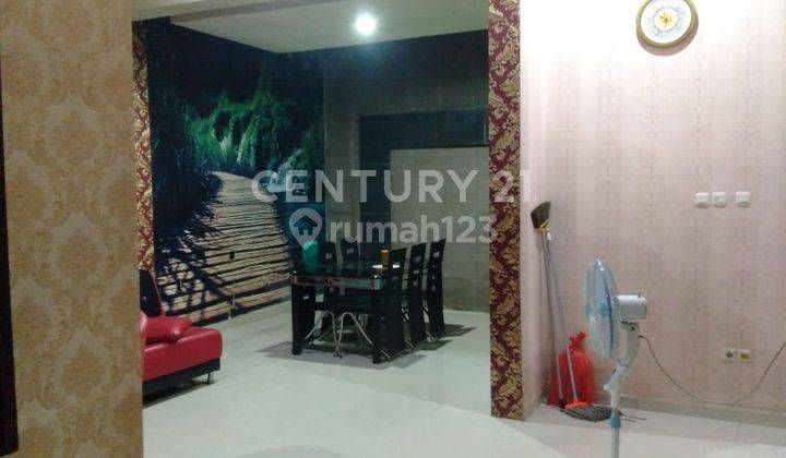 Rumah 2 Lantai Lengkap Dengan Perabot Di Jl Hertasning Baru 2