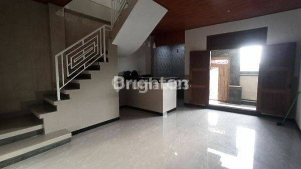  Rumah Furnished Bagus di Kertalangu, Kesiman 2