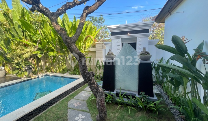 Villa Furnished with Rice Paddy View, 4 Bedrooms in Sanur, Minimum 2-Year Lease Villa Furnished with Rice Paddy View, 4 Bedrooms in Sanur, Minimum 2-Year Lease