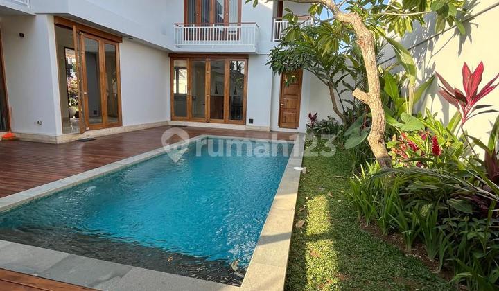 Villa 3br With Pool And Big Garden In Veteran Tumbak Bayuh Villa 3br With Pool And Big Garden In Veteran Tumbak Bayuh