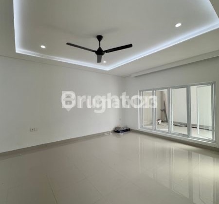 New Modern House Premium Material at Moyo Island One Gate 2