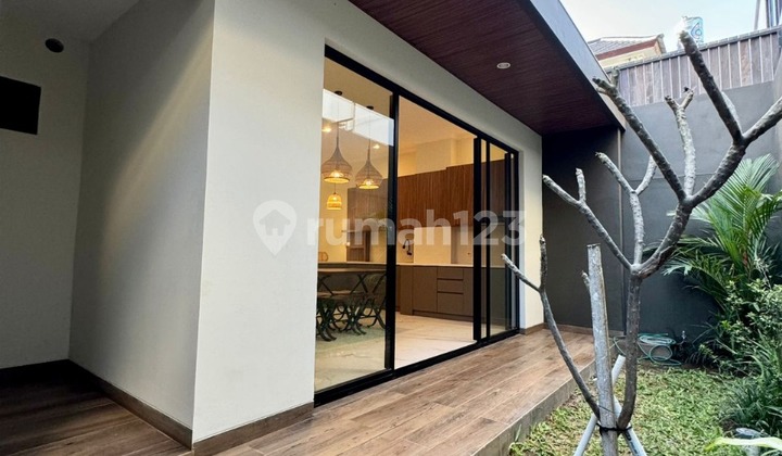 Rumah 3br One Gate System Fully Furnished di Seminyak Rumah 3br One Gate System Fully Furnished di Seminyak