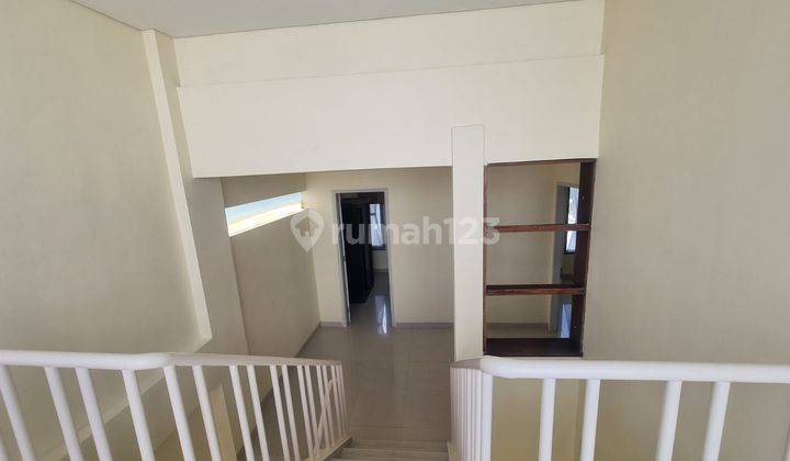 Nice 3 Storey House Facing East In Denpasar City Center 2