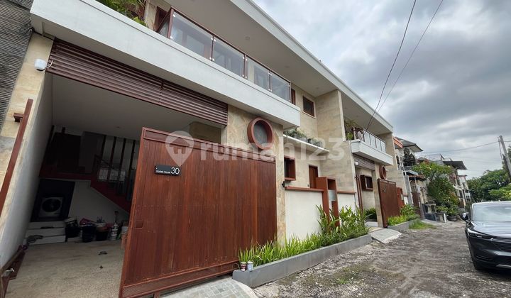 New Furnished House with Pool in Tukad Pancoran