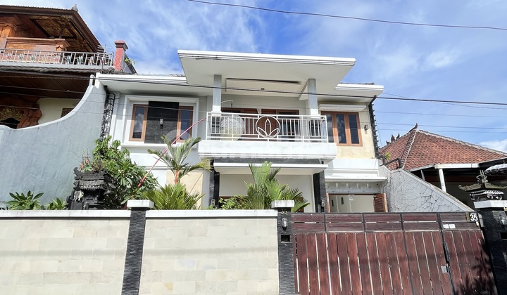 Rumah Bagus 2 Lantai 5kt Di Gandapura Denpasar Timur