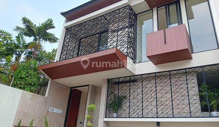 Kemang Rumah Tropical Modern Minimalis Dalam Townhouse Kemang Jakarta Selatan 2