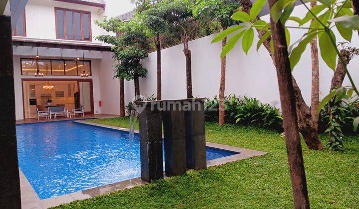 Rumah Mewah Mezzanine 2 1 2 Lantai Ada Lift Dan Kolamg Renang Kemang Jakarta Selatan  2