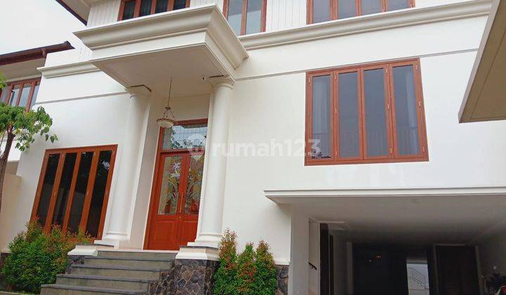 Rumah Mewah Mezzanine 2 1 2 Lantai Ada Lift Dan Kolamg Renang Kemang Jakarta Selatan  1