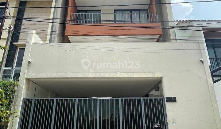 Butuh Terjual Cepat Modern Minimalis Furnished Plus Rooftop City View Dalam Perumahan Pulomas Jakarta Timur 2