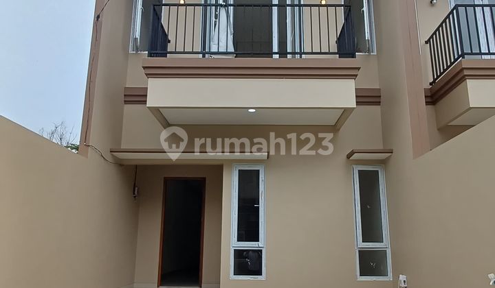 Di Jual Rumah 2 Lantai Bangunan Baru di Kav Dki Meruya Selatan Rumah Bagus SHM di Blok 123, Jl. Kav. Dki Blok 123 No.10, Meruya Utara, Kembangan, Kota Jakarta Barat, Dki Jakarta, Indonesia, 11620, Kav Dki