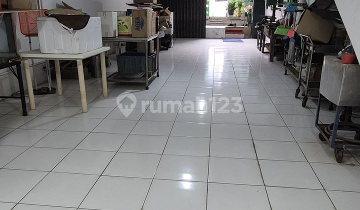 Di Jual Rumah 2.5 Lantai Siap Huni Di Taman Cosmos